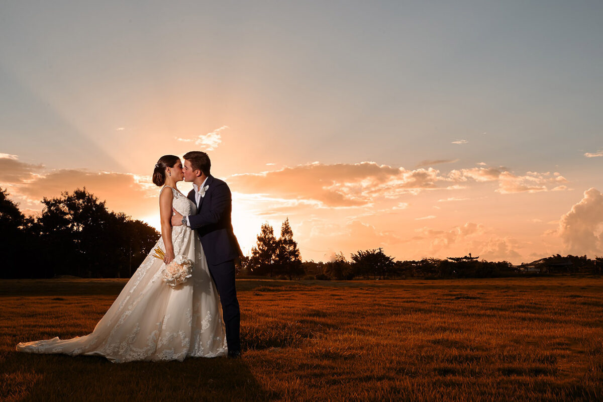 Romantic sunset wedding photo session