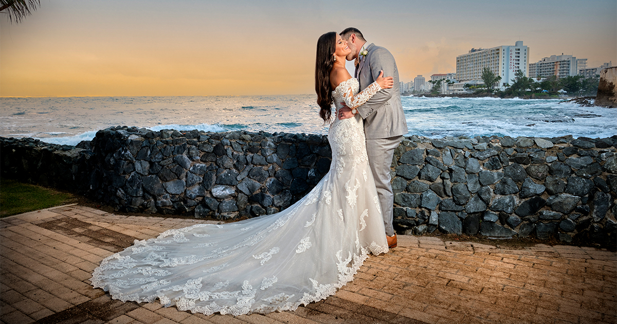 Best places for wedding photography in Puerto Rico: Caribe Hilton